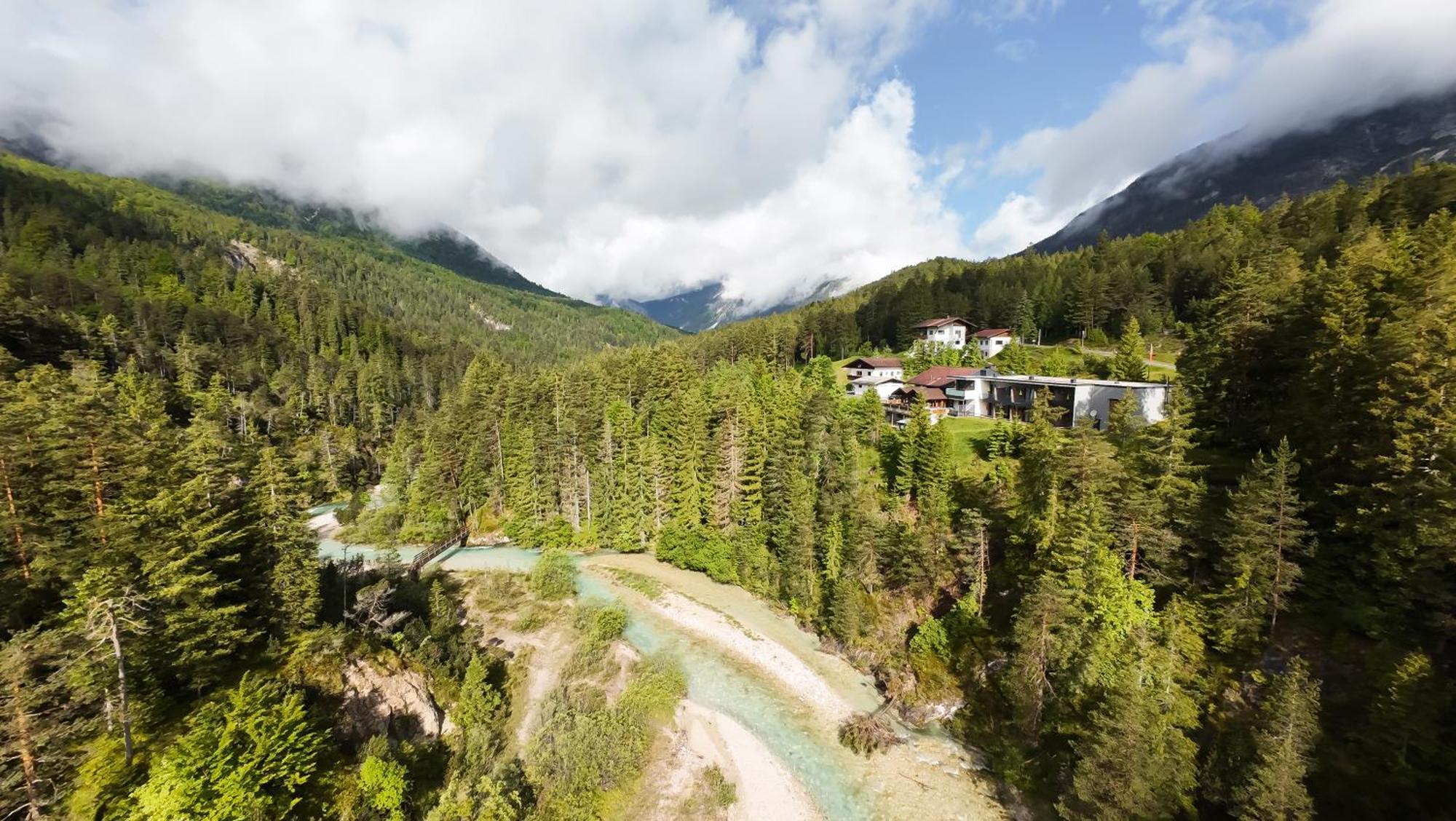 Hotel Garni Isarlodge Wiesenhof Шарніц Екстер'єр фото